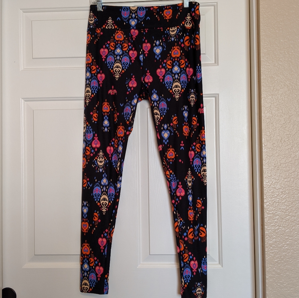 Like New TC lularoe leggings
